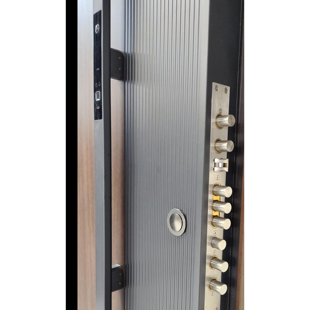 Thumbnail image of white door, front view